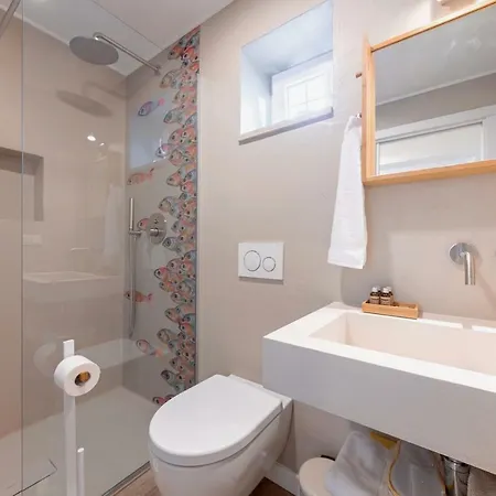 Апартаменты Mariva Downtown With Free Parking