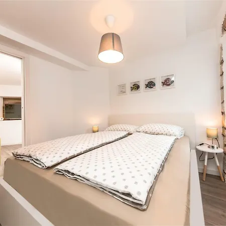 Mariva Downtown With Free Parking Апартаменты *